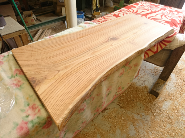 ケンポナシ一枚板