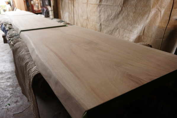 椨無垢一枚板カウンター