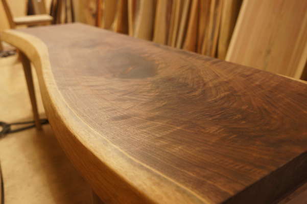 ブラックウォルナット無垢一枚板