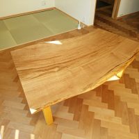 栗の木一枚板テーブル