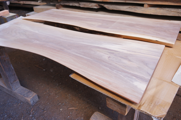 ウォルナット一枚板ベンチ