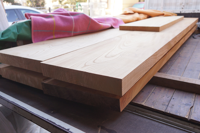 ケヤキ無垢カウンター