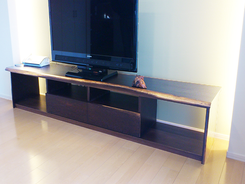 一枚板テレビ台