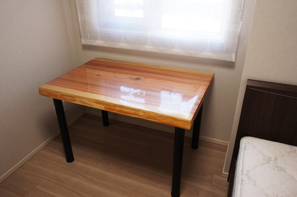 天然木一枚板勉強机