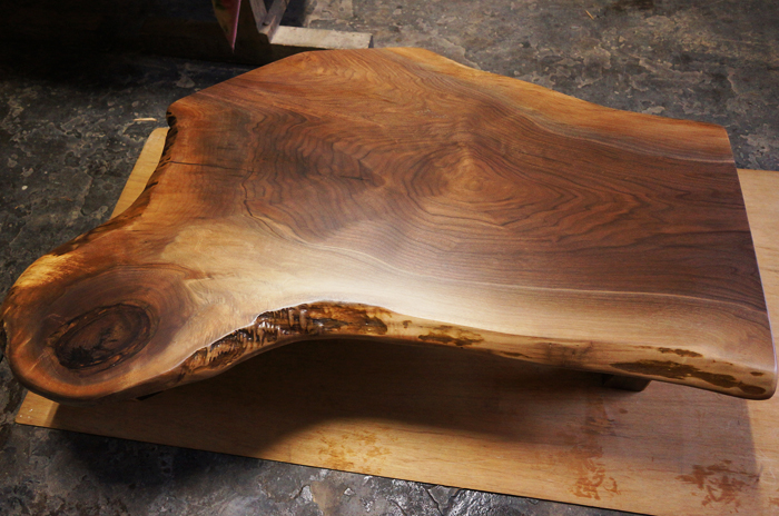 ウォルナット一枚板テーブル