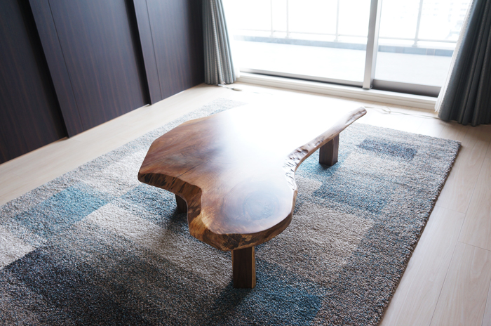 無垢一枚板テーブル