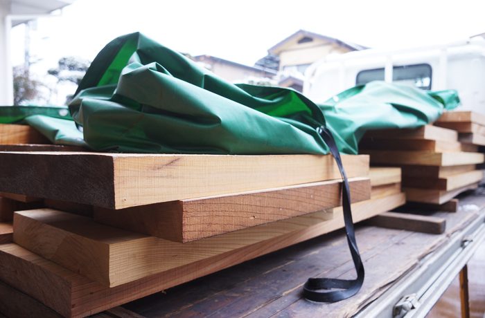 ケヤキ無垢一枚板