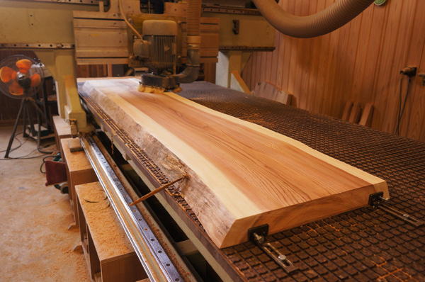 杉一枚板カウンター