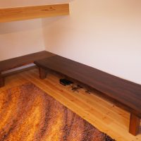 ウォルナット一枚板ローテーブル