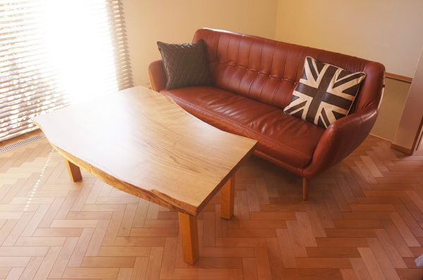 栗一枚板リビングテーブル