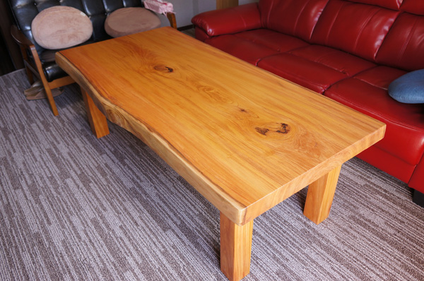 ケヤキ一枚板リビングテーブル