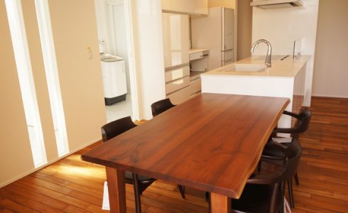 ブラックウォルナット二枚接ぎダイニングテーブル