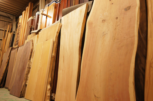 一枚板展示場販売