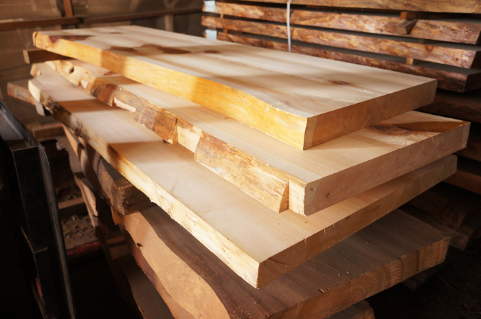 ヒノキカウンター仕上げなおし