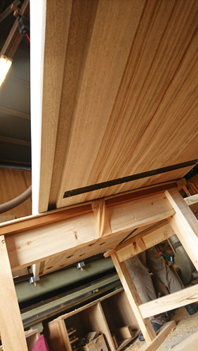 無垢カウンター裏面