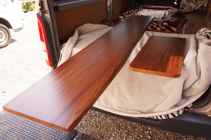 アサメラ一枚板カウンター