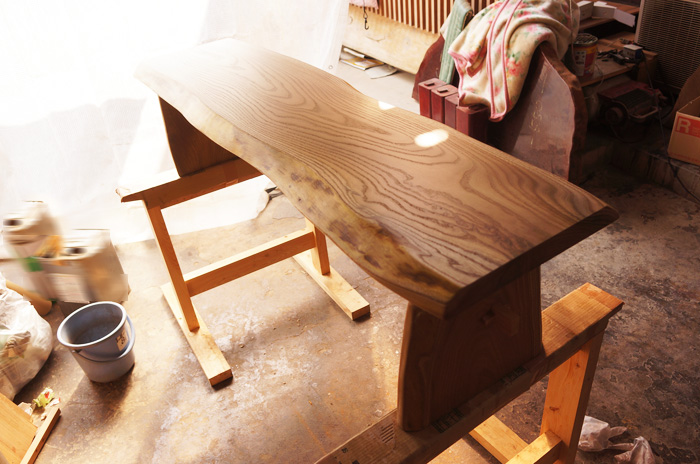 黄肌一枚板ベンチ