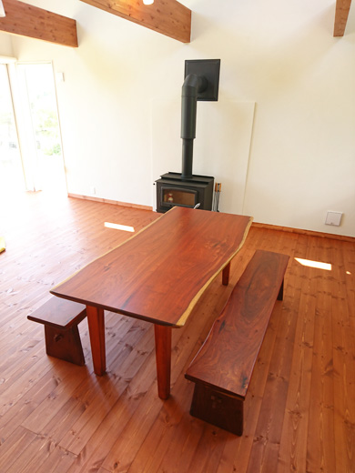 カリンダイニングテーブルセット