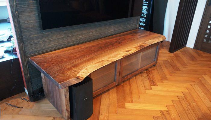 ウォルナット無垢テレビボード