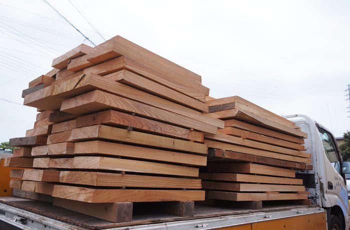 店舗使用一枚板テーブル