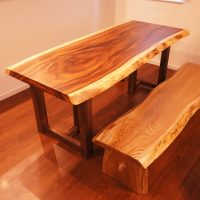 モンキーポットダイニングテーブル