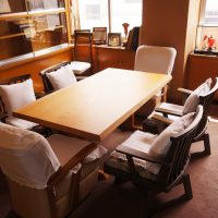 ケヤキ一枚板会議室テーブル