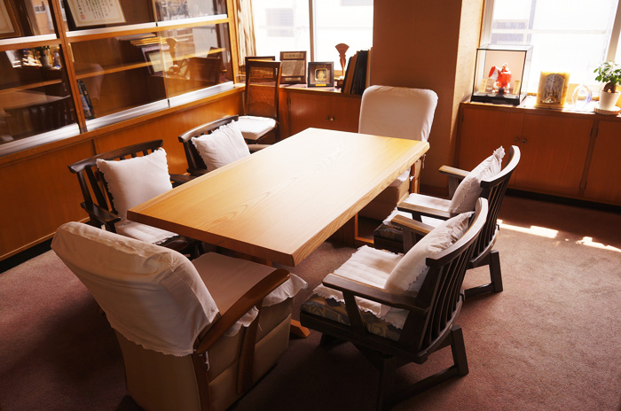 会議室テーブル