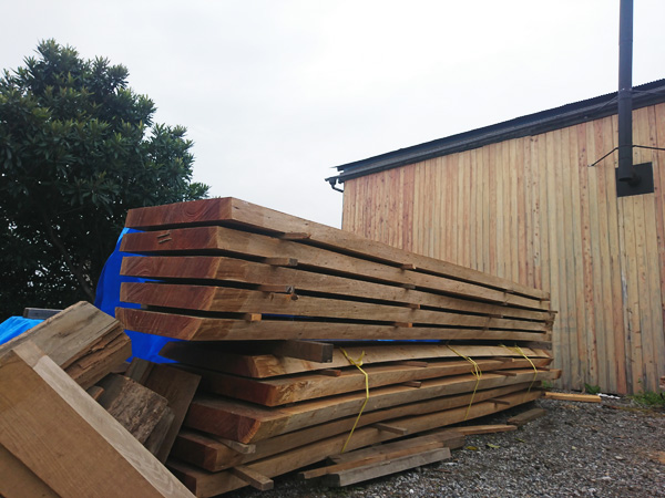 ケヤキ天然木一枚板