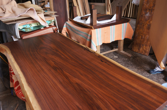 一枚板テーブル