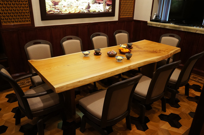 無垢一枚板会議用テーブル