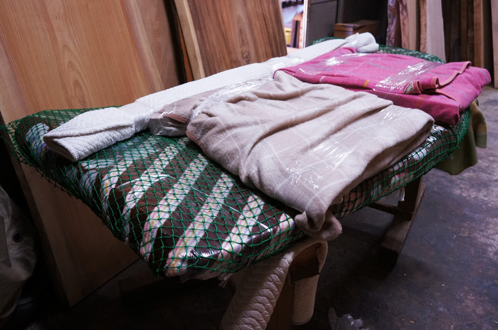 一枚板テーブル梱包