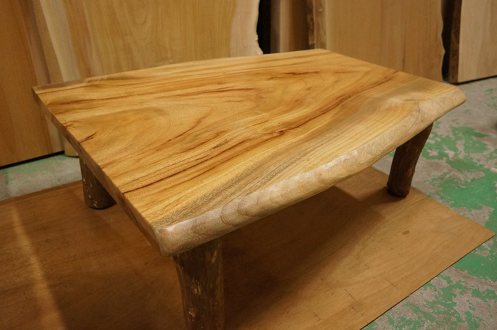 クスローテーブル