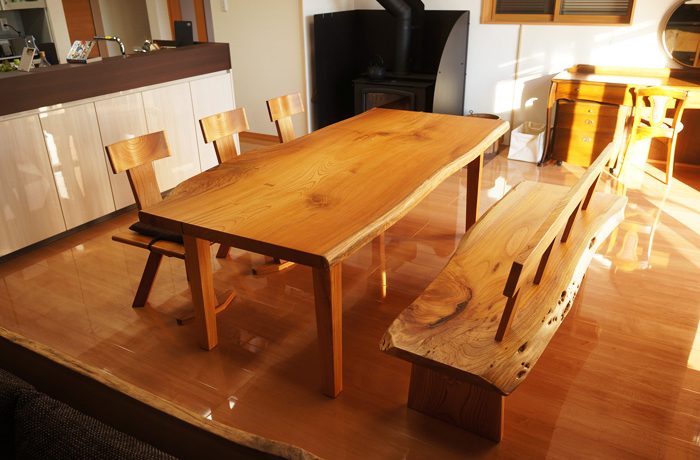 ケヤキ一枚板ダイニングテーブルセット