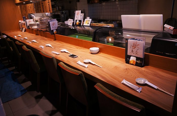 店舗ケヤキ一枚板カウンター