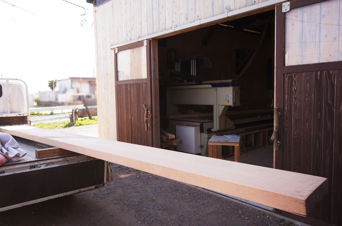 一枚板カウンター