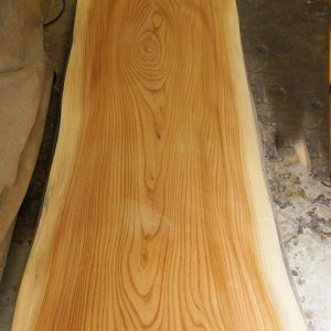 ケヤキカウンター一枚板