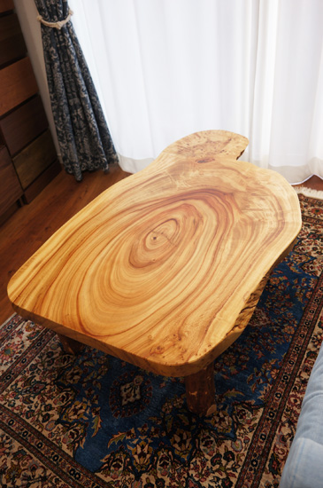 一枚板ローテーブル