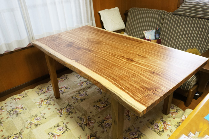 一枚板テーブル