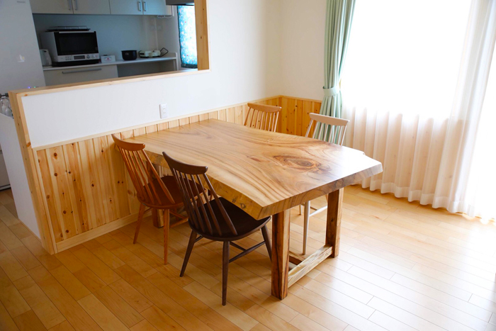 クスノキ一枚板テーブル