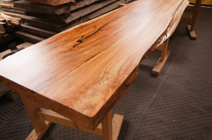 杉一枚板ローテーブル