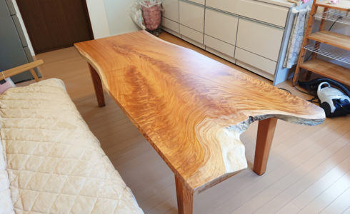 ケヤキ変形一枚板テーブル