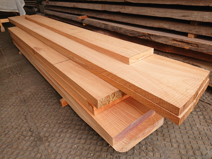 ケヤキカウンター