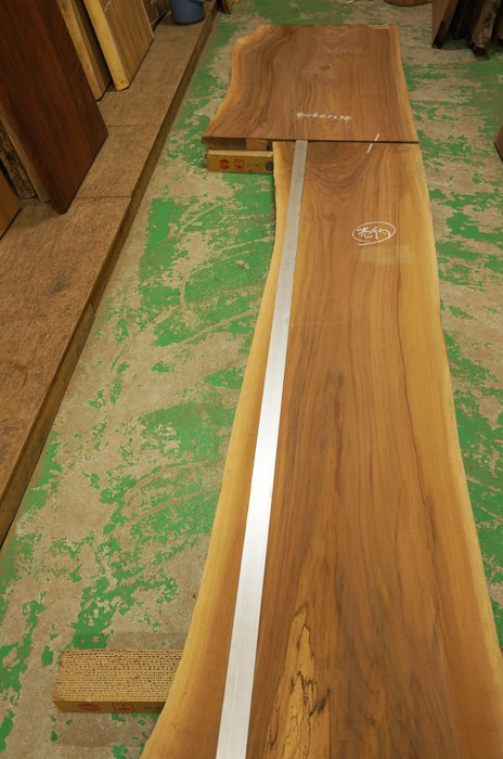 ウォルナット一枚板