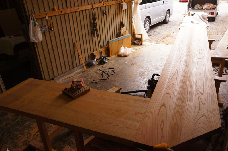 ケヤキカウンター