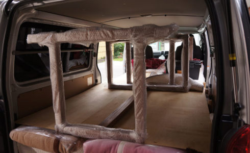 ハイエース積み込み