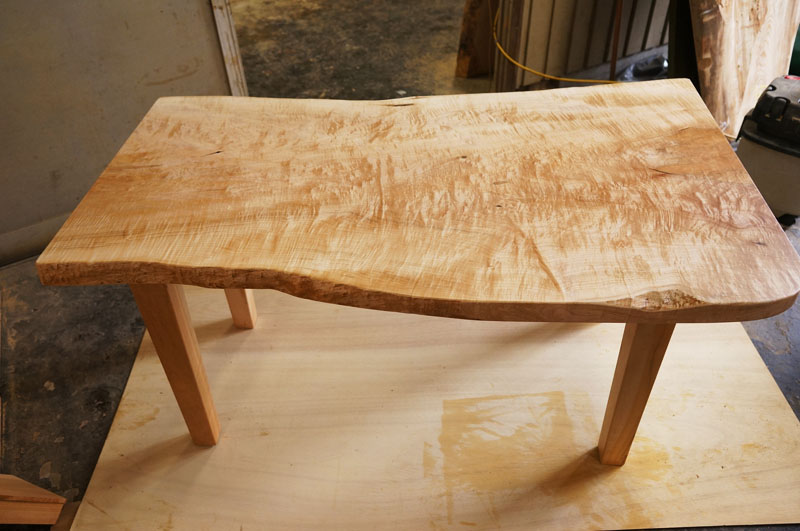 楓一枚板テーブル