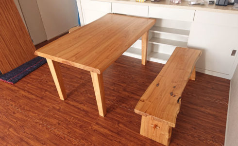 天然木テーブル