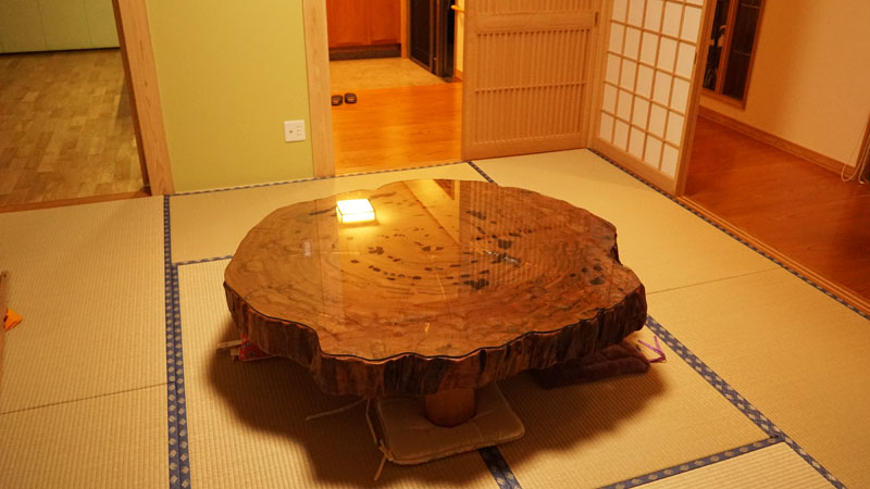 屋久杉輪切りテーブル