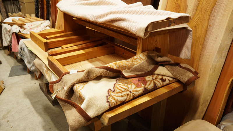 無垢一枚板家具