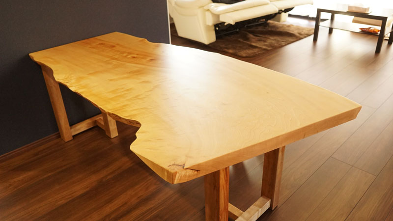 榎本銘木製作無垢一枚板テーブル